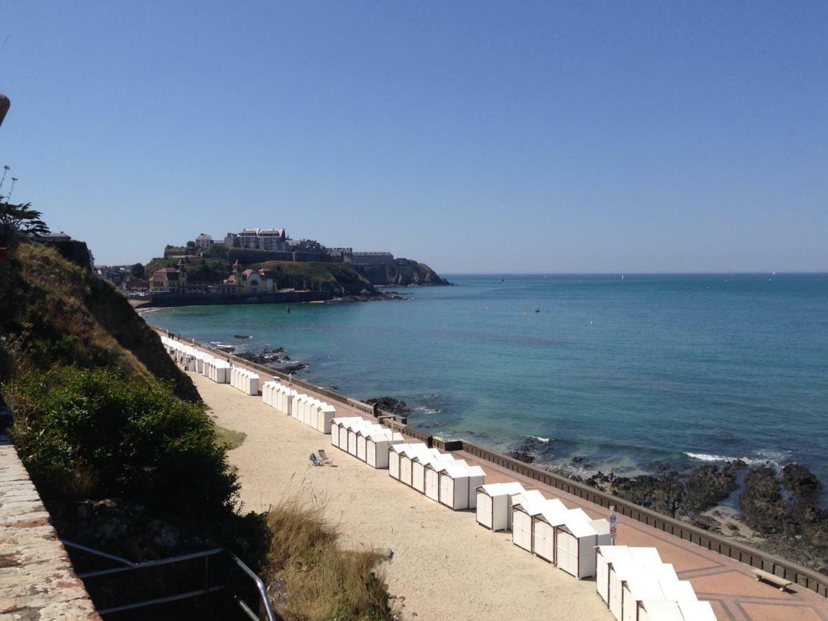 Le Platgousset Granville Exterior foto